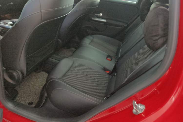 Used Mercedes-Benz B-Class 2020 B 200 Sport Edition Left Rear Seat