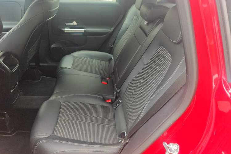 Used Mercedes-Benz B-Class 2020 B 180 Left Rear Seat