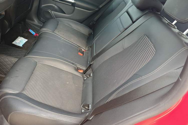 Used Mercedes-Benz B-Class 2020 B 200 Sport Edition Left Rear Seat