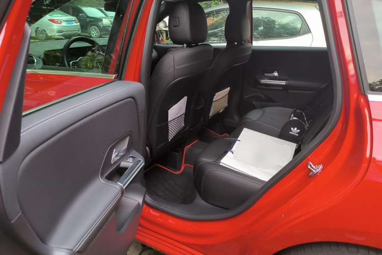 Used Mercedes-Benz B-Class 2020 B 200 Sport Edition Left Rear Seat