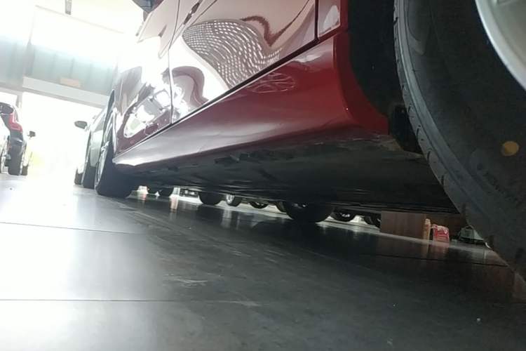 Used Mercedes-Benz B-Class 2020 B 200 Fashion Model Left Side Sill