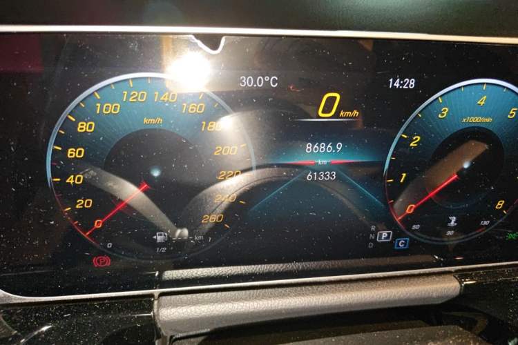 Used Mercedes-Benz B-Class 2020 B 200 Sport Edition Odometer Close Up