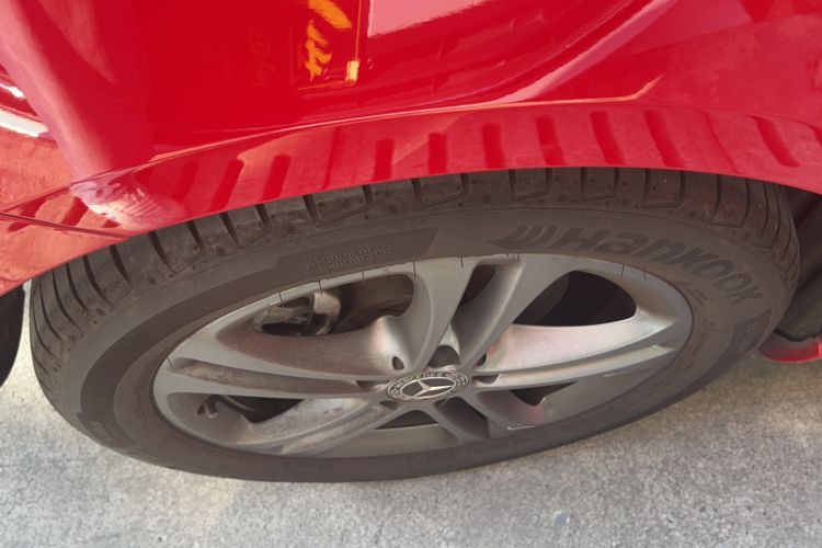 Used Mercedes-Benz B-Class 2020 B 200 Sport Edition Right Rear Wheel Hub