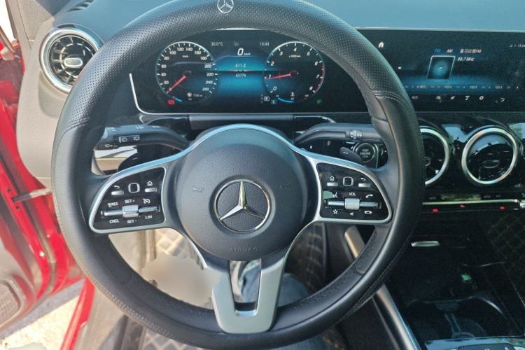 Used Mercedes-Benz B-Class 2020 B 200 Fashion Model Steering Wheel