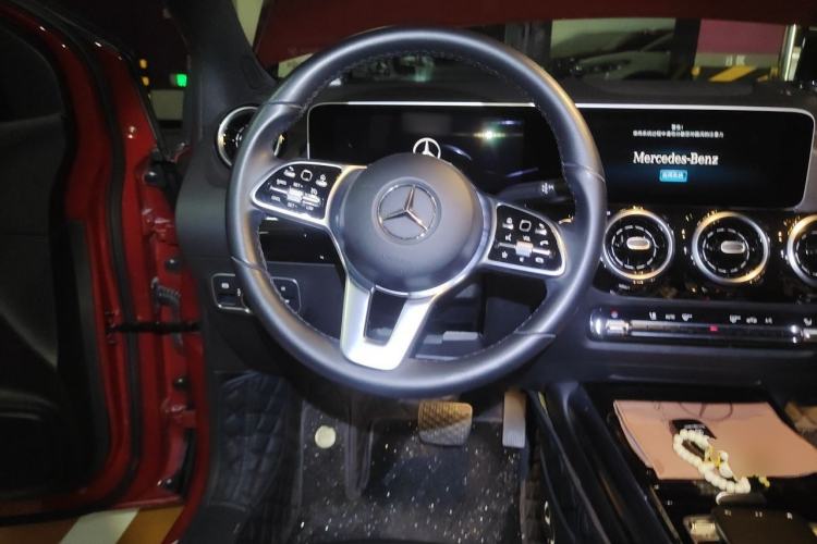 Used Mercedes-Benz B-Class 2020 B 200 Sport Edition Steering Wheel