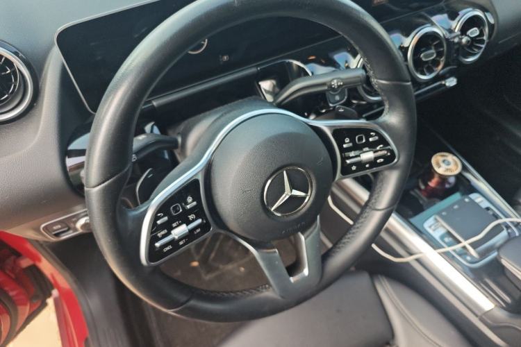 Used Mercedes-Benz B-Class 2020 B 200 Sport Edition Steering Wheel