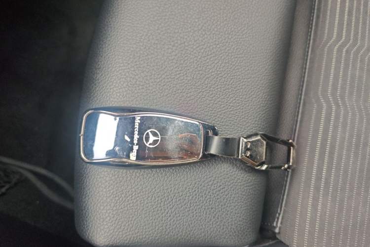 Used Mercedes-Benz B-Class 2020 B 180 Vehicle Key