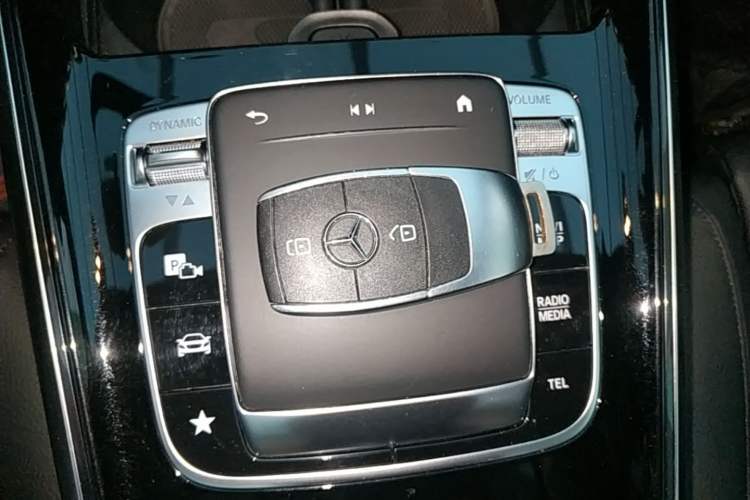 Used Mercedes-Benz B-Class 2020 B 200 Fashion Model Vehicle Key
