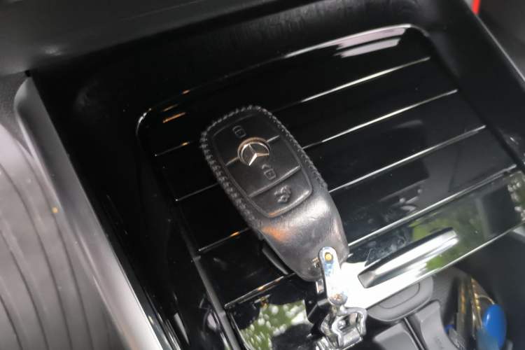 Used Mercedes-Benz B-Class 2020 B 200 Sport Edition Vehicle Key