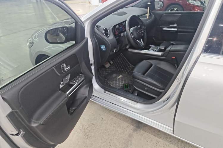 Used Mercedes-Benz B-Class 2020 B 200 Fashion Model Driver Seat