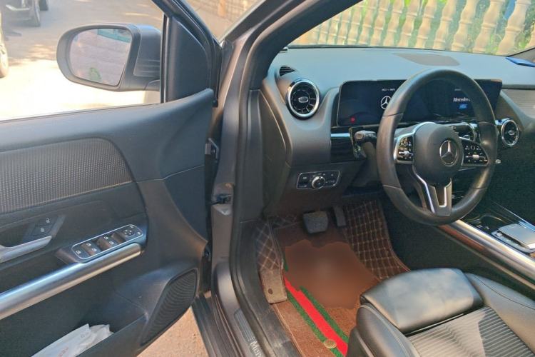 Used Mercedes-Benz B-Class 2020 B 180 Driver Seat