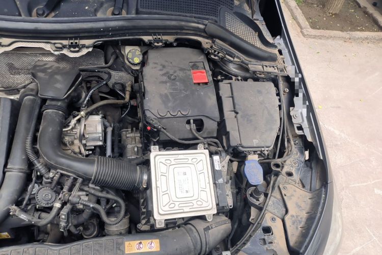 Used Mercedes-Benz B-Class 2020 B 180 Engine Bay Left
