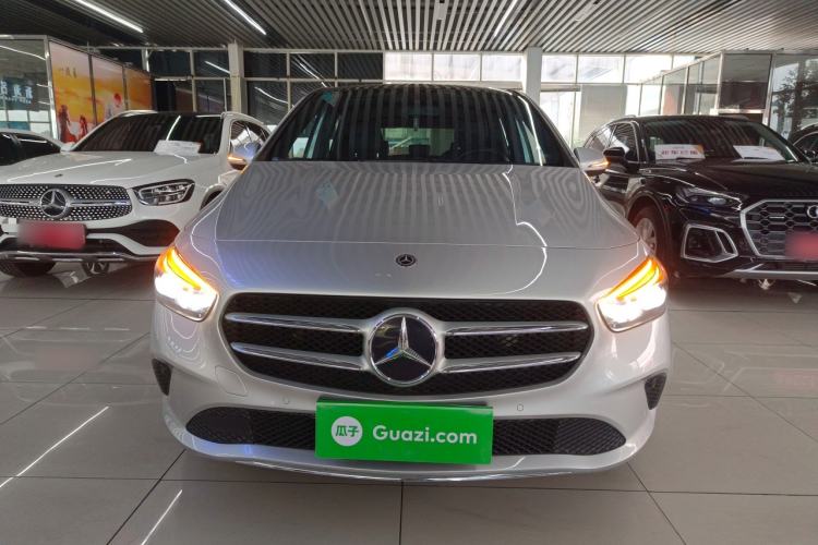 Used Mercedes-Benz B-Class 2020 B 200 Fashion Model Exterior 1