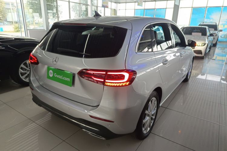 Used Mercedes-Benz B-Class 2020 B 200 Fashion Model Exterior 5