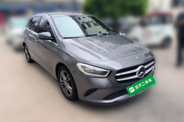 Used Mercedes-Benz B-Class 2020 B 180 Front Right 45 Deg