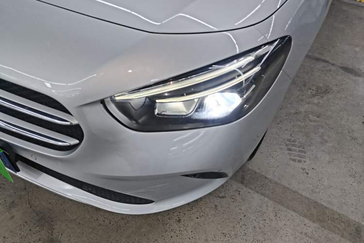Used Mercedes-Benz B-Class 2020 B 200 Fashion Model Left Front Headlight