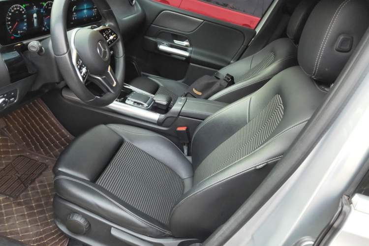 Used Mercedes-Benz B-Class 2020 B 200 Sport Edition Left Front Seat