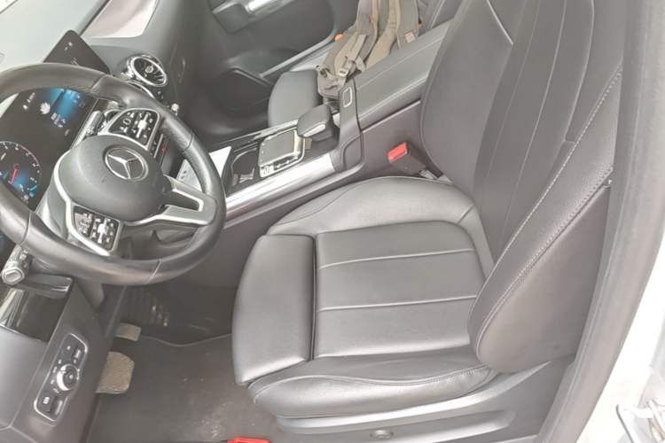 Used Mercedes-Benz B-Class 2020 B 200 Fashion Model Left Front Seat
