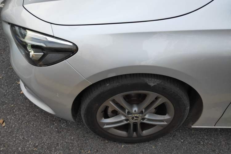 Used Mercedes-Benz B-Class 2020 B 200 Sport Edition Left Front Wheel Hub