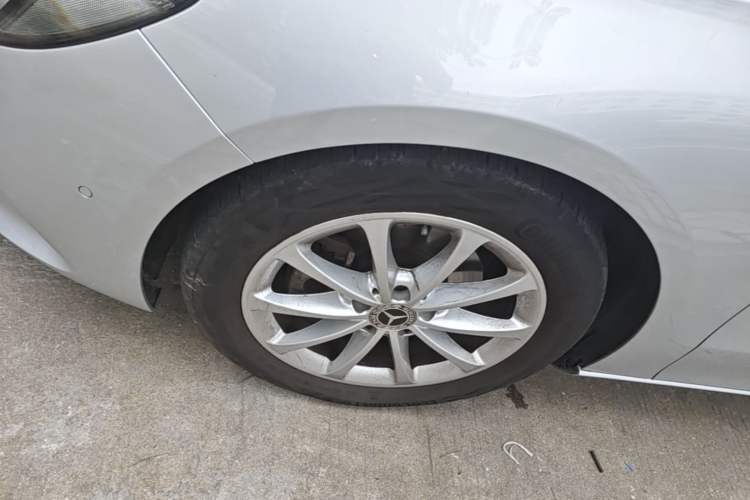 Used Mercedes-Benz B-Class 2020 B 200 Fashion Model Left Front Wheel Hub