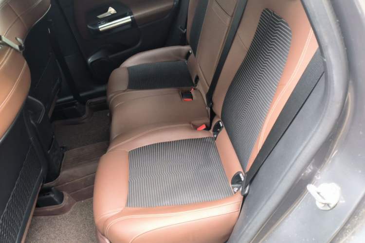 Used Mercedes-Benz B-Class 2020 B 180 Left Rear Seat