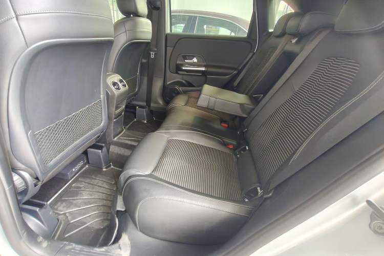 Used Mercedes-Benz B-Class 2020 B 200 Sport Edition Left Rear Seat