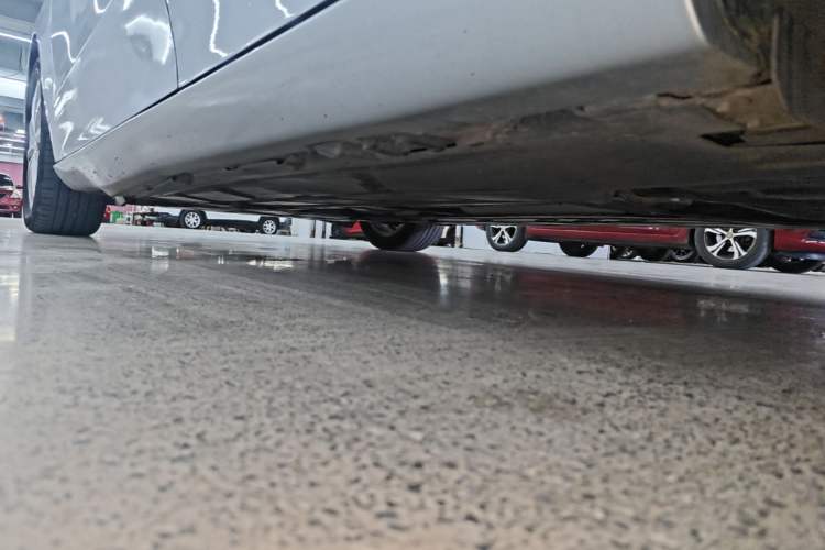 Used Mercedes-Benz B-Class 2020 B 200 Fashion Model Left Side Sill