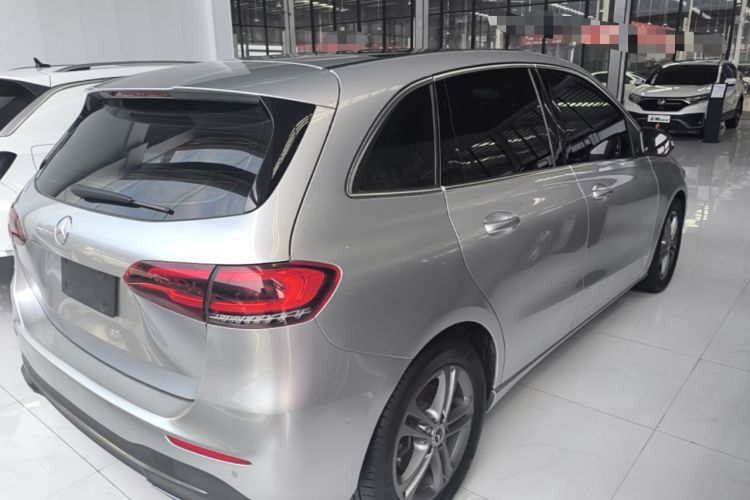 Used Mercedes-Benz B-Class 2020 B 200 Sport Edition Rear Right 45 Deg