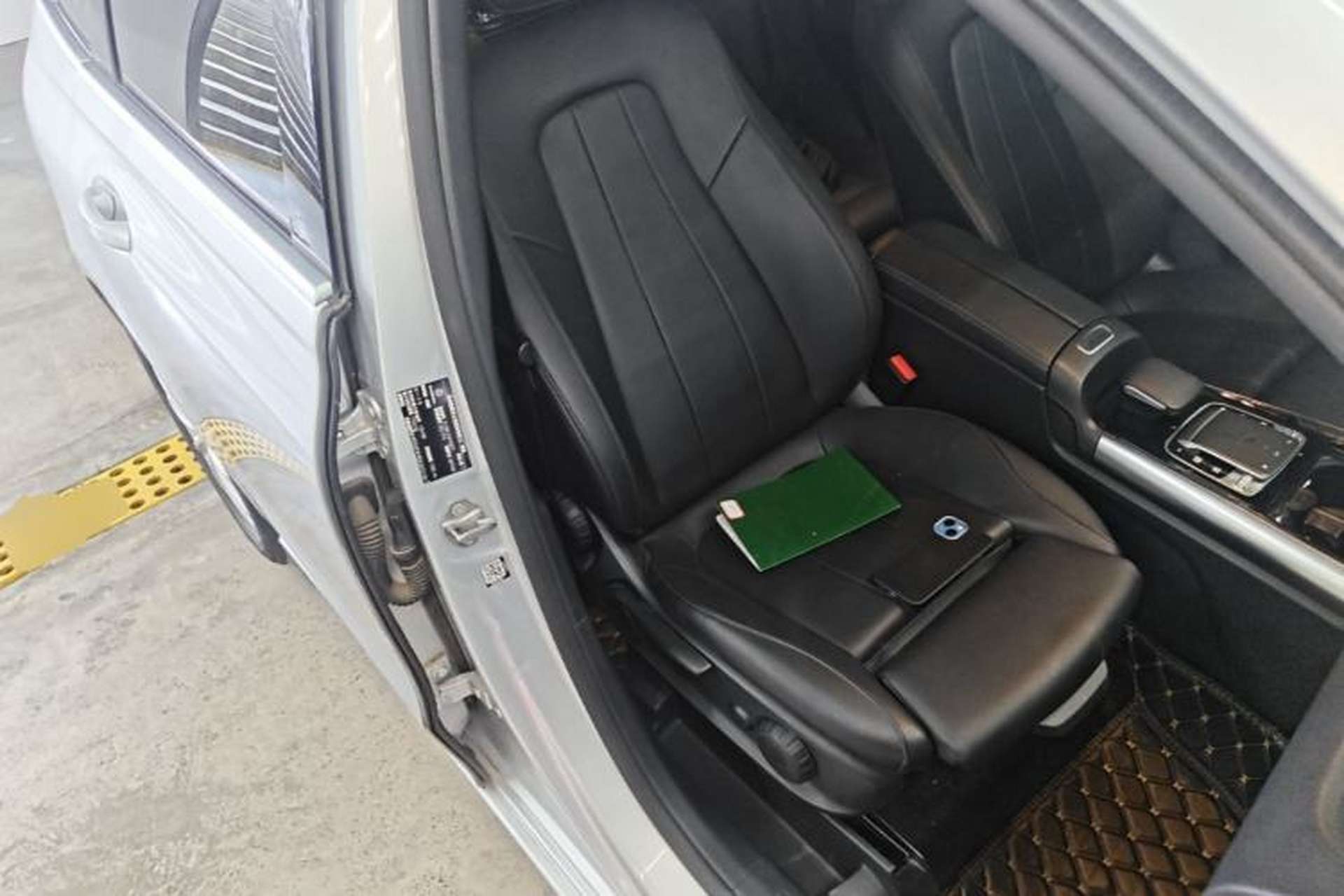 Used Mercedes-Benz B-Class 2020 B 200 Fashion Model Right Front Seat