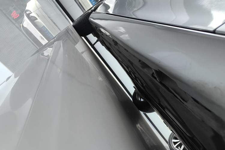 Used Mercedes-Benz B-Class 2020 B 200 Sport Edition Right Side Sill