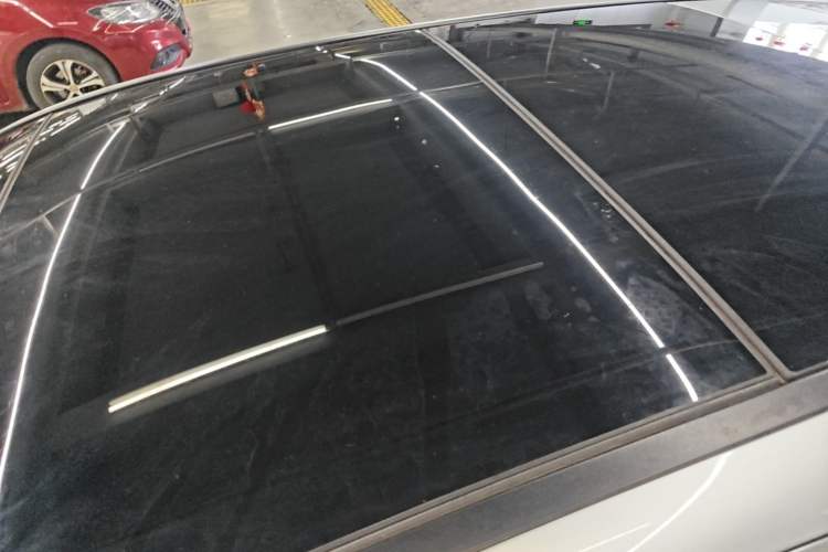 Used Mercedes-Benz B-Class 2020 B 200 Fashion Model Roof