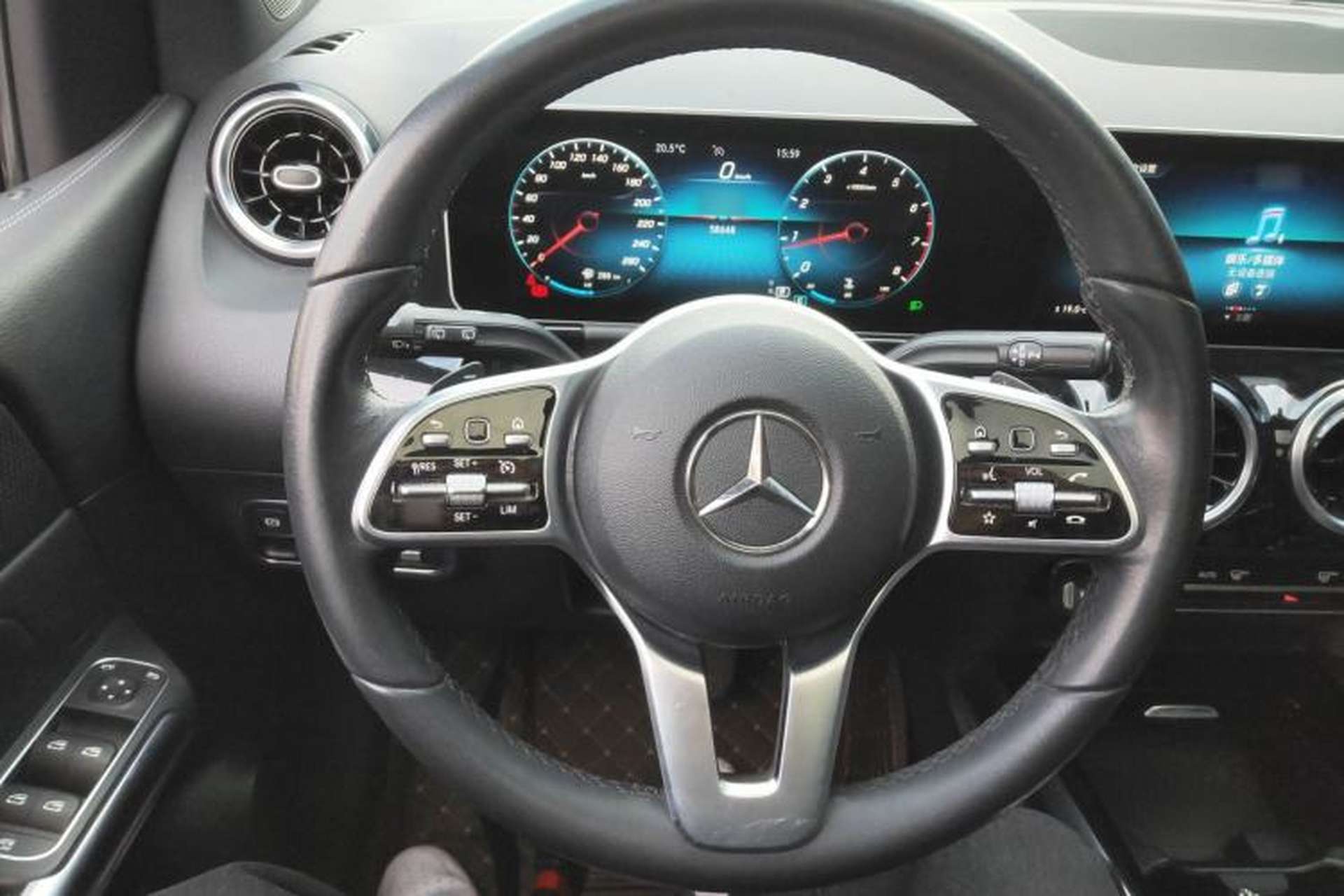 Used Mercedes-Benz B-Class 2020 B 200 Sport Edition Steering Wheel