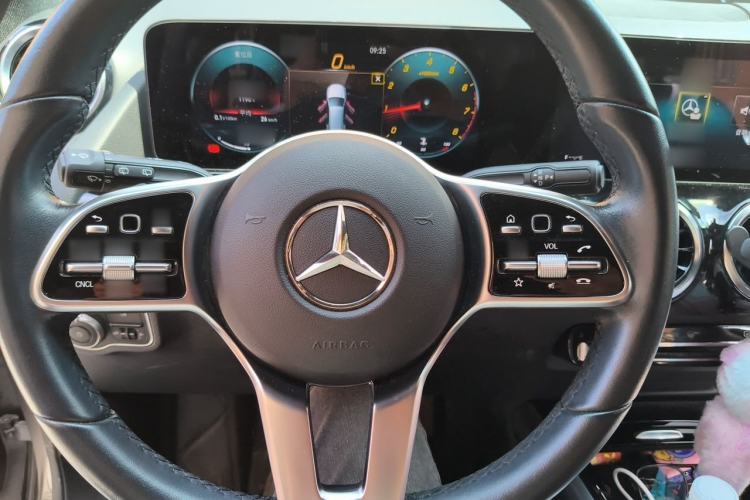 Used Mercedes-Benz B-Class 2020 B 180 Steering Wheel