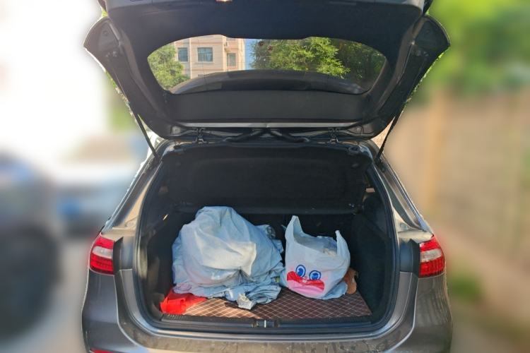 Used Mercedes-Benz B-Class 2020 B 180 Trunk