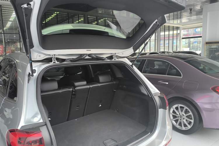 Used Mercedes-Benz B-Class 2020 B 200 Sport Edition Trunk