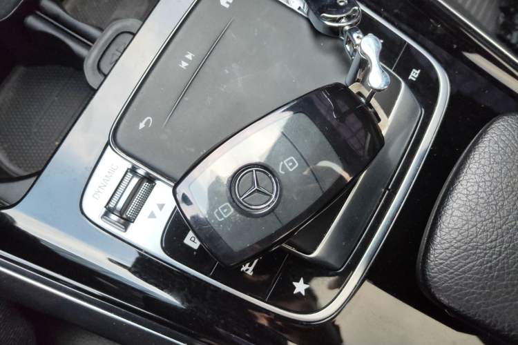 Used Mercedes-Benz B-Class 2020 B 200 Sport Edition Vehicle Key