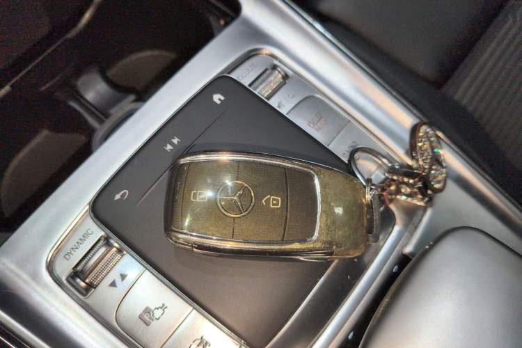 Used Mercedes-Benz B-Class 2020 B 200 Sport Edition Vehicle Key
