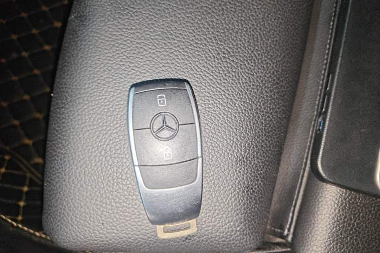 Used Mercedes-Benz B-Class 2020 B 200 Fashion Model Vehicle Key