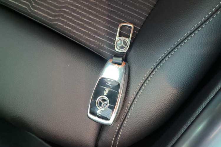 Used Mercedes-Benz B-Class 2020 B 200 Sport Edition Vehicle Key