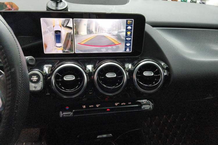 Used Mercedes-Benz B-Class 2020 B 200 Sport Edition Audio And AC Panel