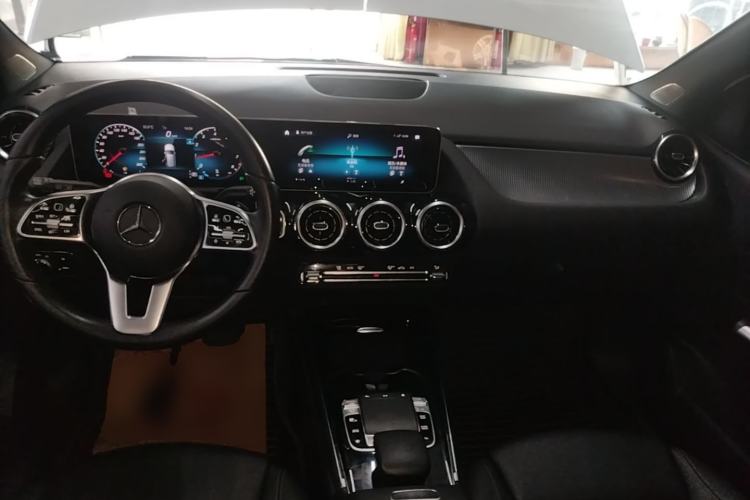 Used Mercedes-Benz B-Class 2020 B 200 Sport Edition Center Console