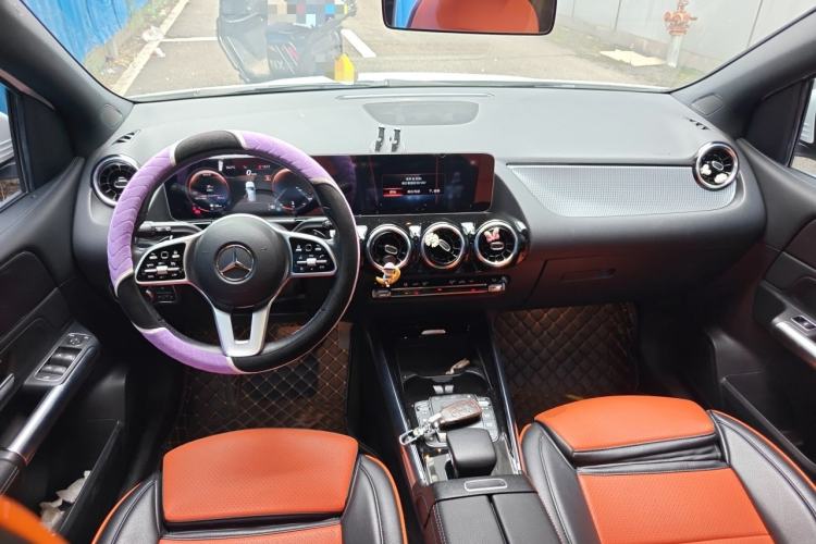 Used Mercedes-Benz B-Class 2020 B 180 Center Console