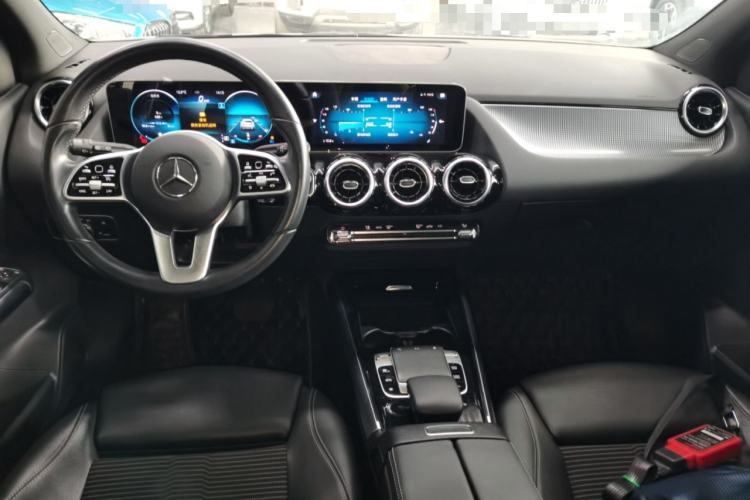 Used Mercedes-Benz B-Class 2020 B 200 Sport Edition Center Console