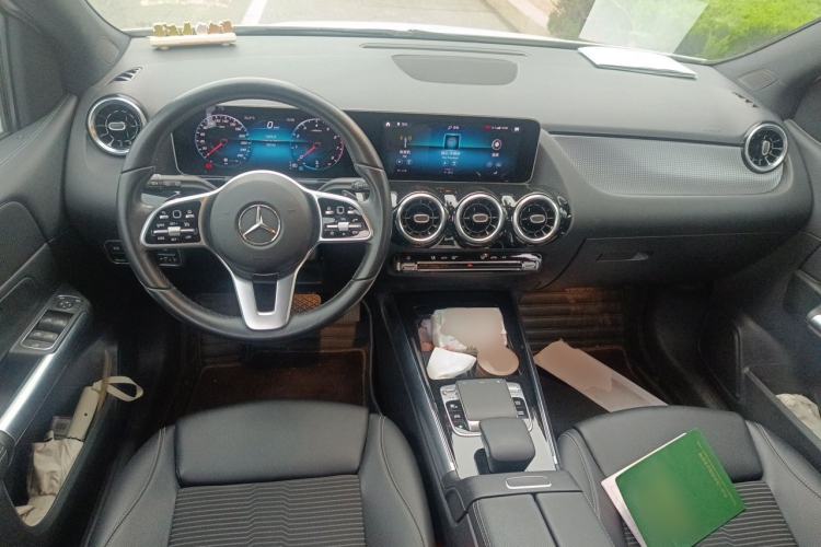 Used Mercedes-Benz B-Class 2020 B 180 Center Console