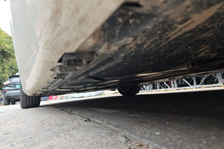 Used Mercedes-Benz B-Class 2020 B 200 Sport Edition Chassis Rear Left