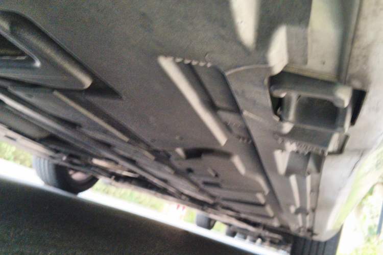 Used Mercedes-Benz B-Class 2020 B 200 Sport Edition Chassis Rear Right