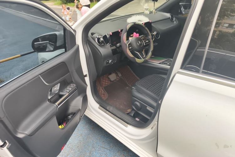 Used Mercedes-Benz B-Class 2020 B 200 Sport Edition Driver Seat
