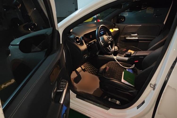 Used Mercedes-Benz B-Class 2020 B 200 Sport Edition Driver Seat