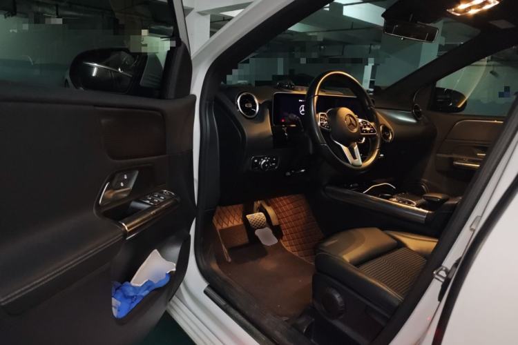 Used Mercedes-Benz B-Class 2020 B 200 Sport Edition Driver Seat
