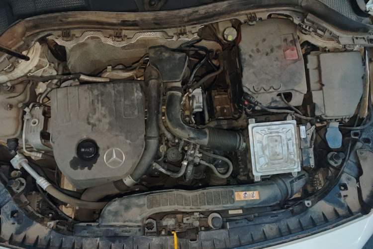 Used Mercedes-Benz B-Class 2020 B 200 Sport Edition Engine Bay